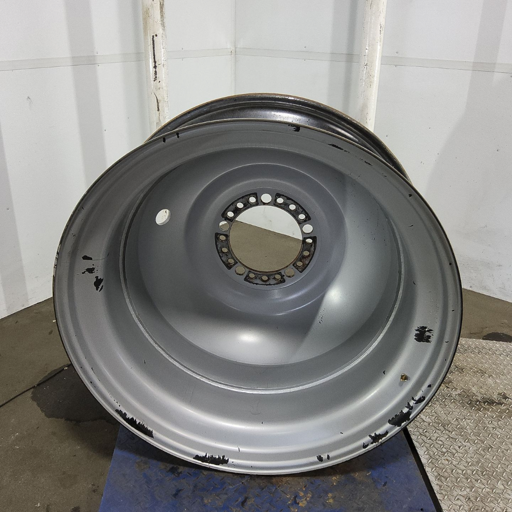 16"W x 42"D, Case IH Silver Mist 20-Hole Dolly Dual