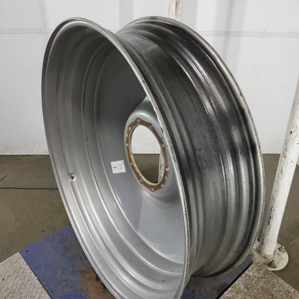 13"W x 50"D, Case IH Silver Mist 10-Hole Bubble Disc