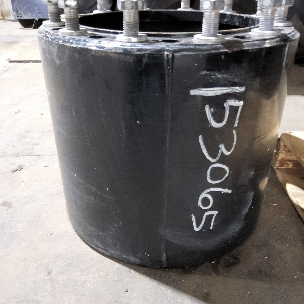 12-Hole 16.75"L FWD Spacer, Black
