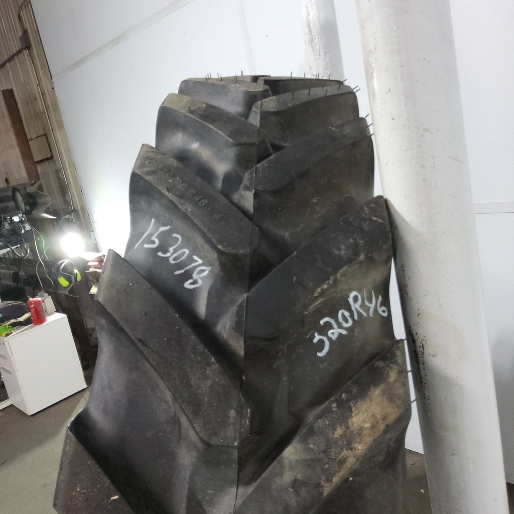 VF320/90R46 Michelin Spraybib R-1S 165D 99%
