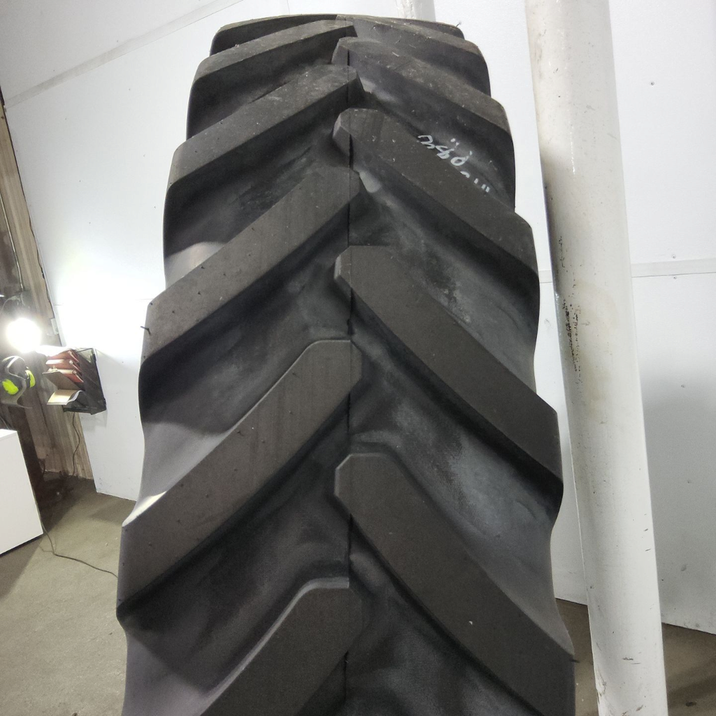 VF380/90R46 Michelin Spraybib R-1S 173D 99%