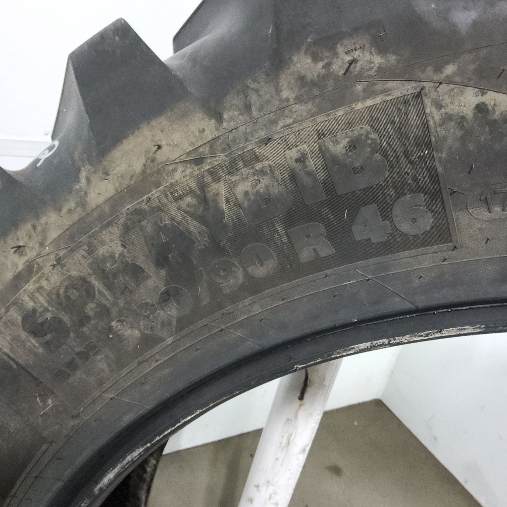 VF380/90R46 Michelin Spraybib R-1S 173D 99%