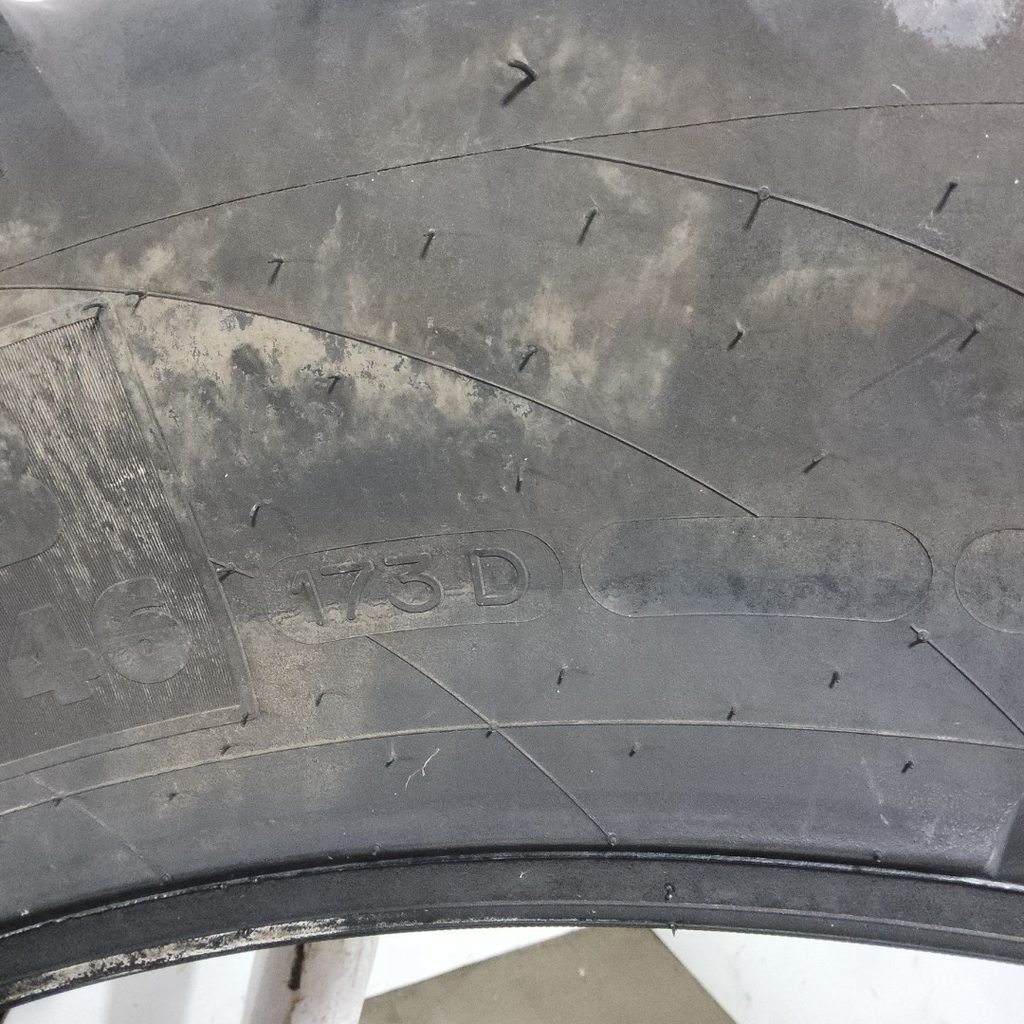 VF380/90R46 Michelin Spraybib R-1S 173D 99%