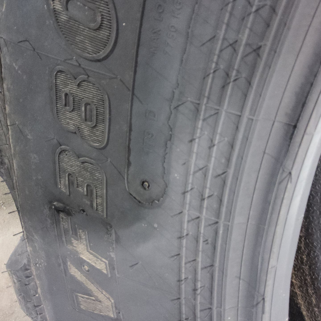 VF380/105R50 Goodyear Farm Ultra Sprayer R-1 179D 99%