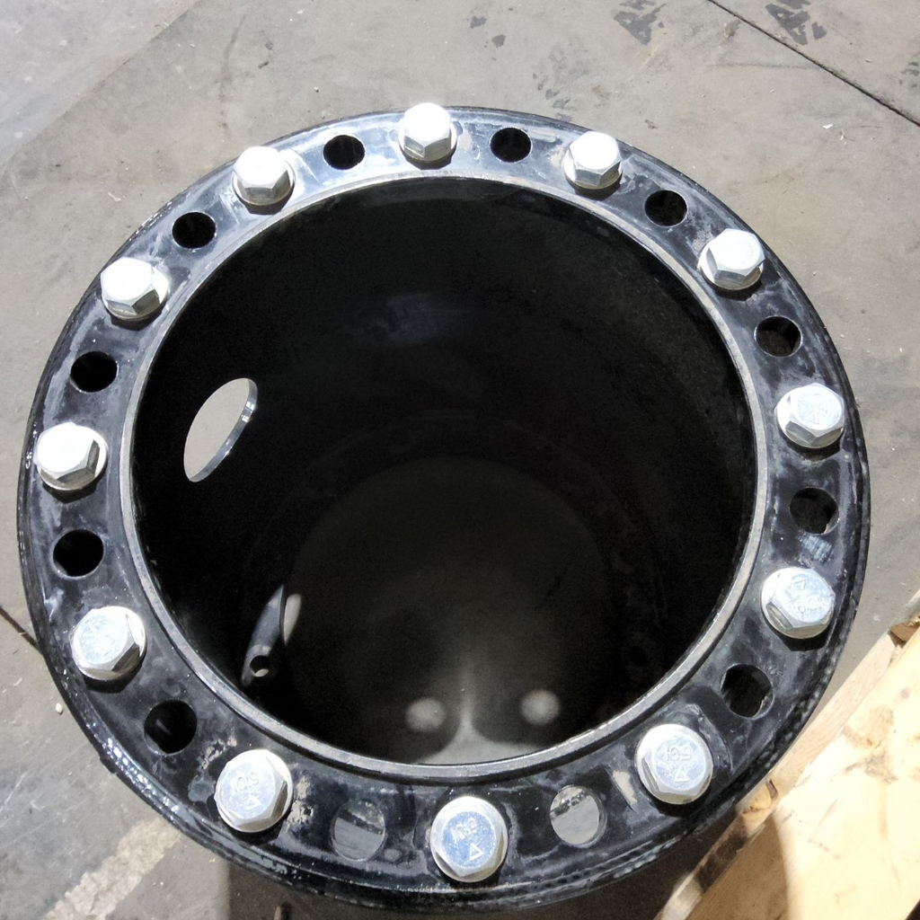 12-Hole 21.5"L FWD Spacer, Black