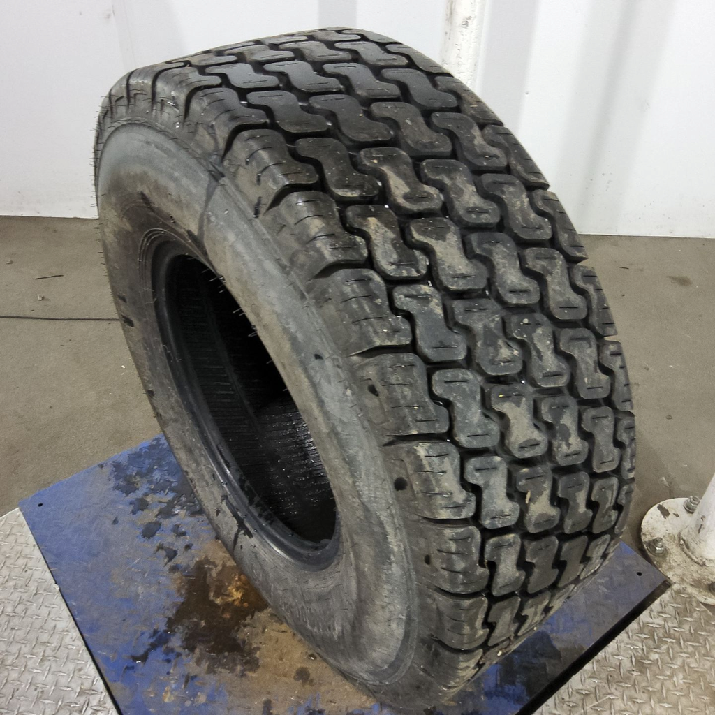 41x14.00-20 Alliance 322 Turf R-3 C (6 Ply), 90%