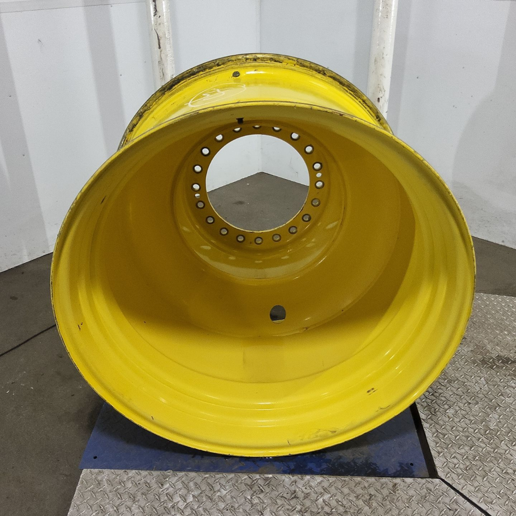 23"W x 38"D, John Deere Yellow 20-Hole XHD Straddle Dual - Outside Dual