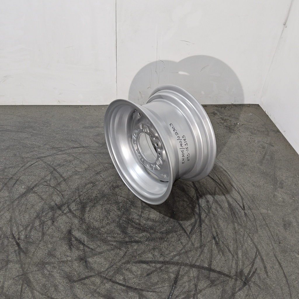 8"W x 15"D, Case IH Silver Mist 6-Hole Implement