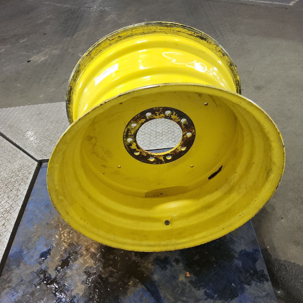 16"W x 26"D, John Deere Yellow 10-Hole Flat Plate