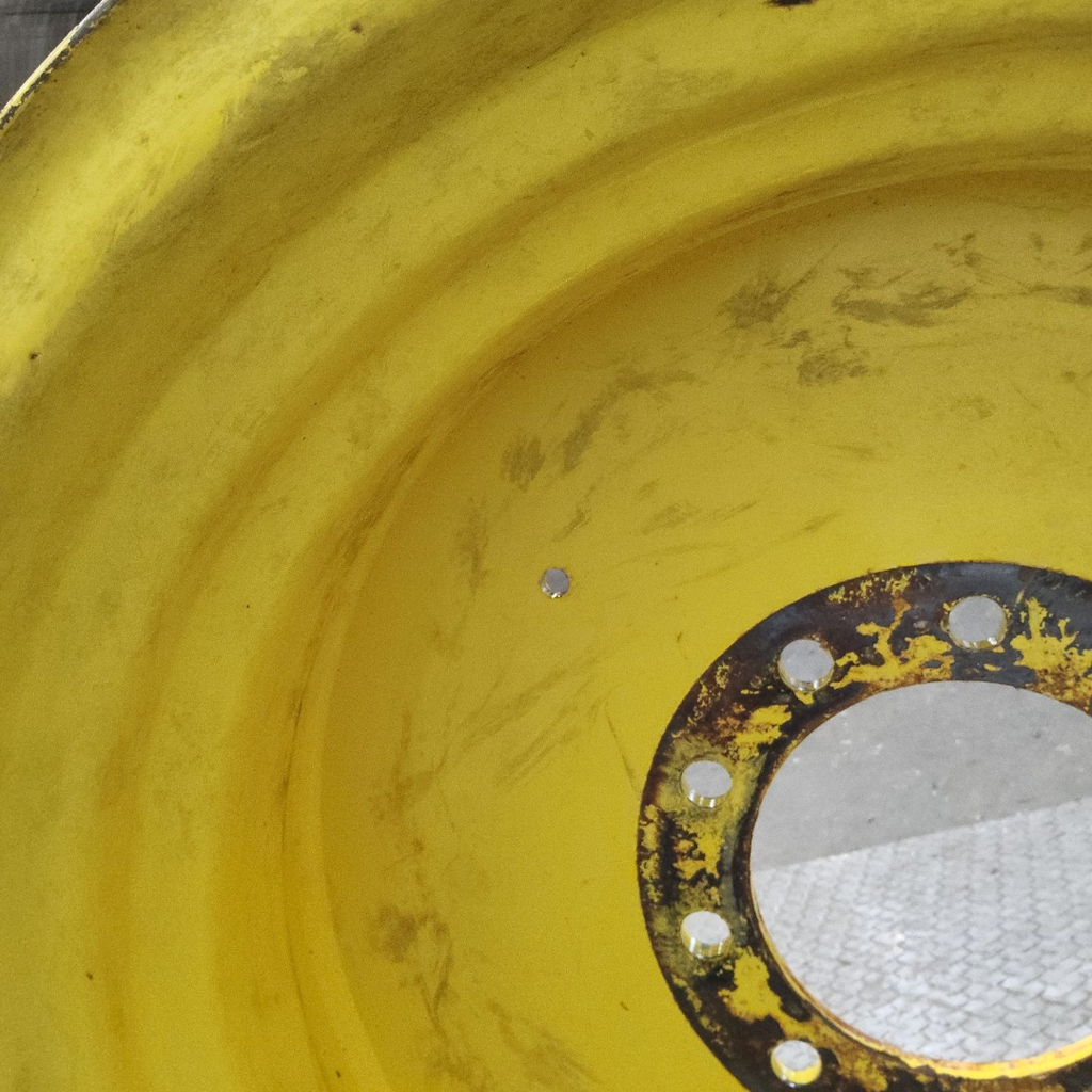 16"W x 26"D, John Deere Yellow 10-Hole Flat Plate