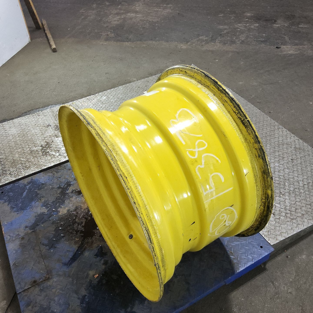 16"W x 26"D, John Deere Yellow 10-Hole Flat Plate