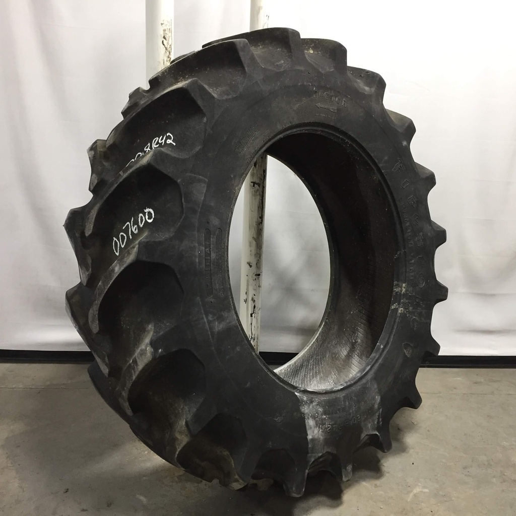 20.8/R42 Firestone Radial Champion Spade Grip R-2 155 A8, ** (10 Ply) 65%