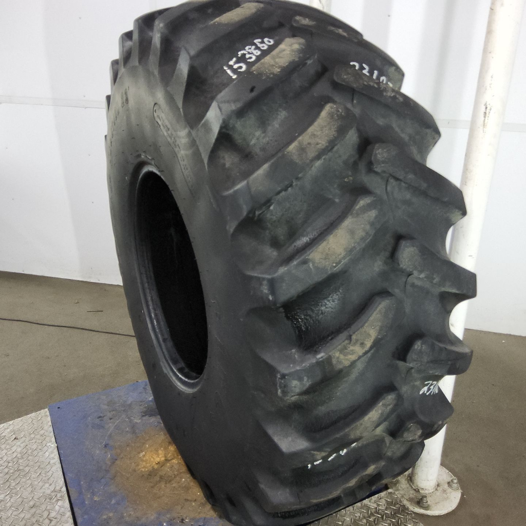 23.1R26 Firestone Radial All Traction 23 R-1 166B 80%
