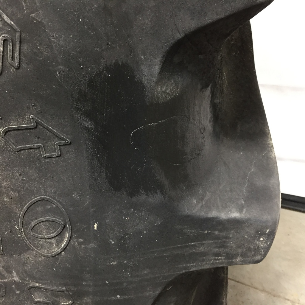 20.8/R42 Firestone Radial Champion Spade Grip R-2 155 A8, ** (10 Ply) 65%