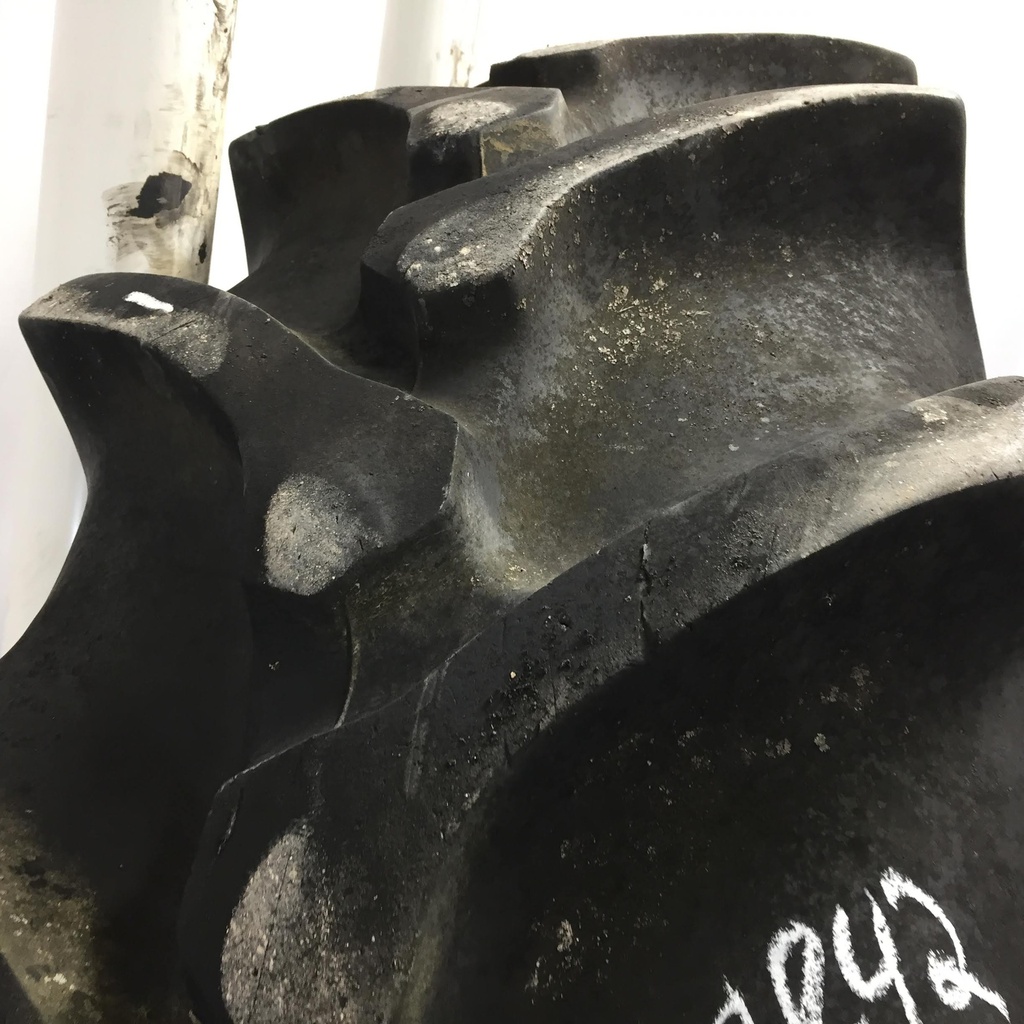 20.8/R42 Firestone Radial Champion Spade Grip R-2 155 A8, ** (10 Ply) 65%