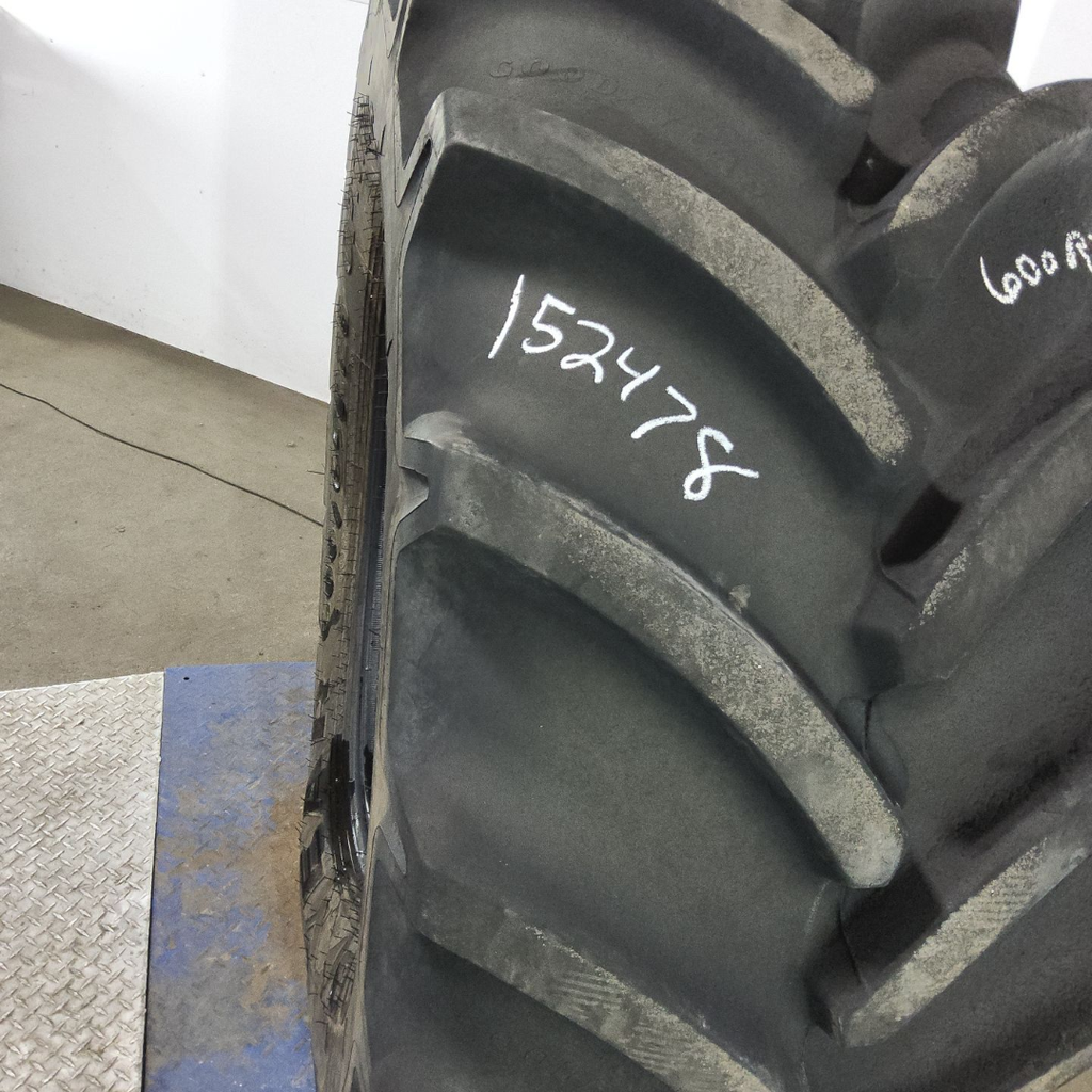 600/65R28 Goodyear Farm DT824 Optitrac R-1W 154A8 90%