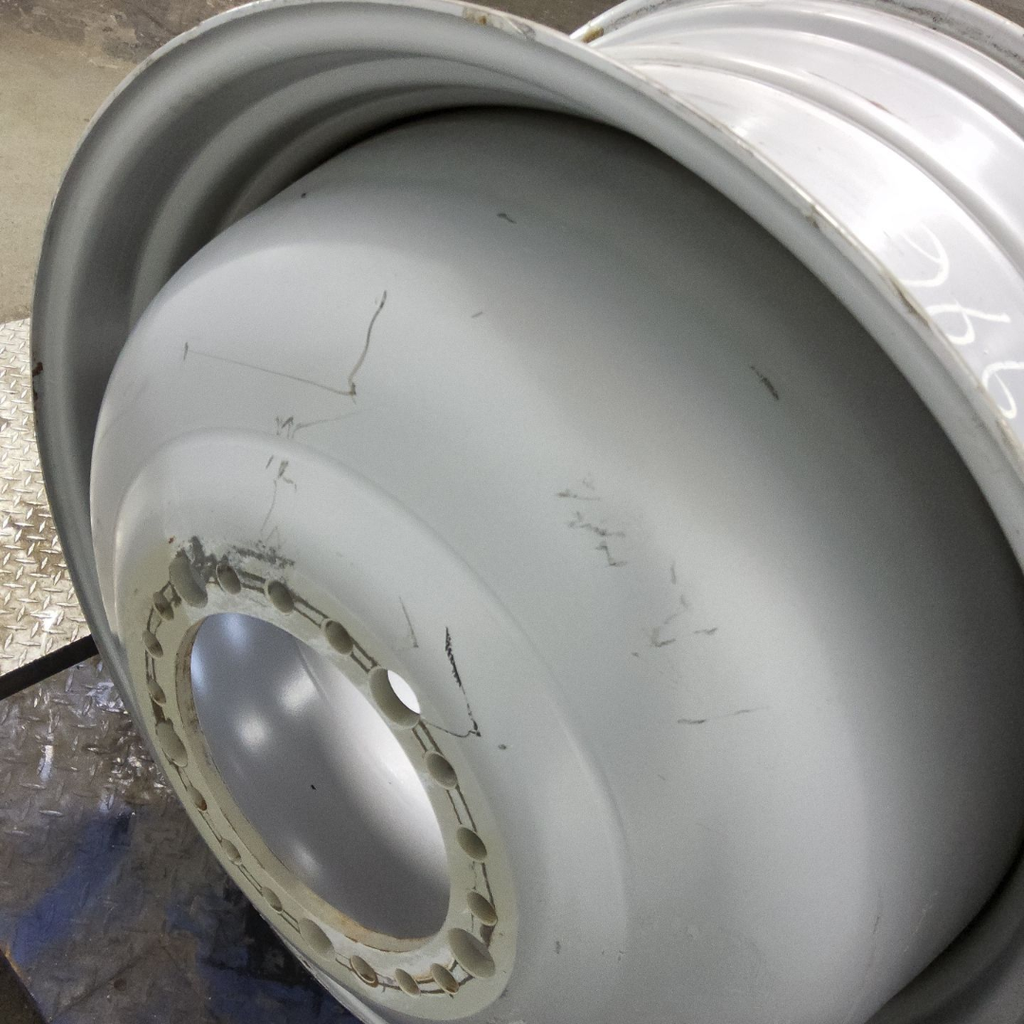 23"W x 38"D, Case IH Silver Mist 20-Hole Dolly Dual