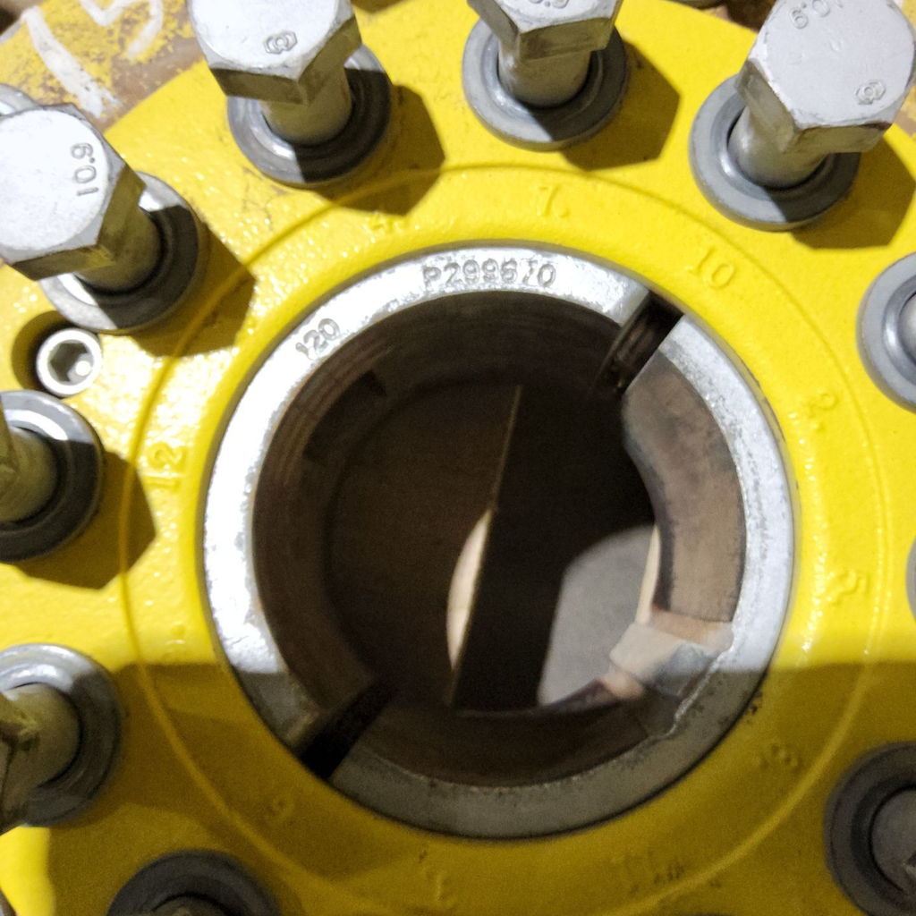 10-Hole Wedg-Lok OE Style, 4.72" (120.02mm) axle, John Deere Yellow