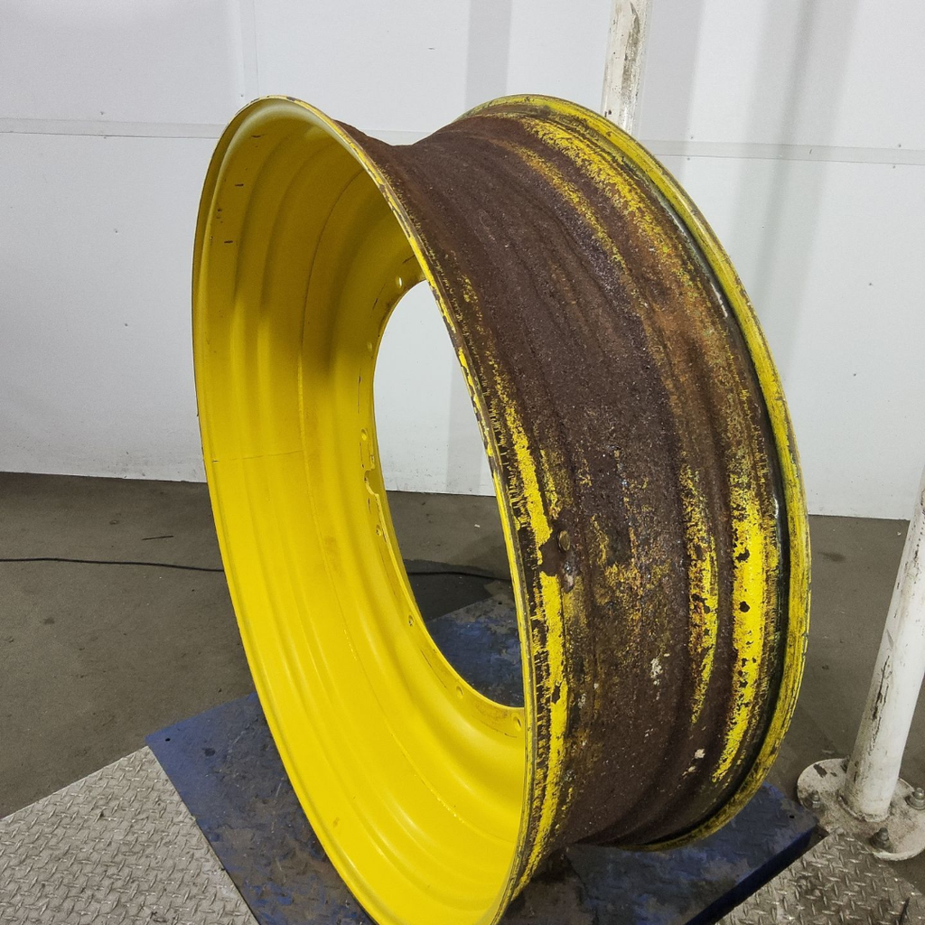 15"W x 50"D, John Deere Yellow 12-Hole Stub Disc , 7.88" Offset