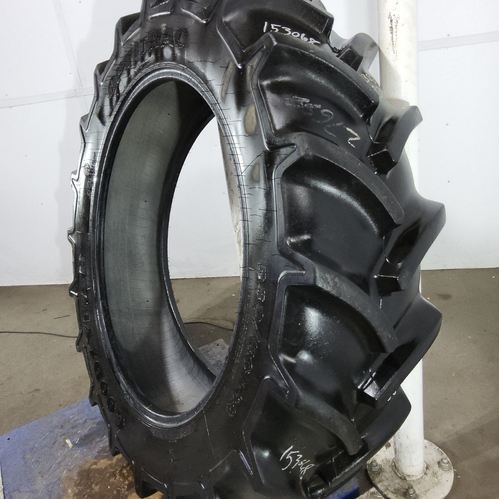 380/80R38 Goodyear Farm Optitrac R-1W 142D 85%