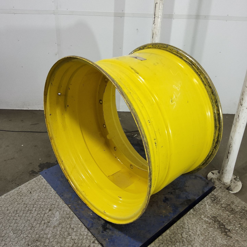25"W x 38"D, John Deere Yellow 12-Hole Stub Disc , -4.5" Offset