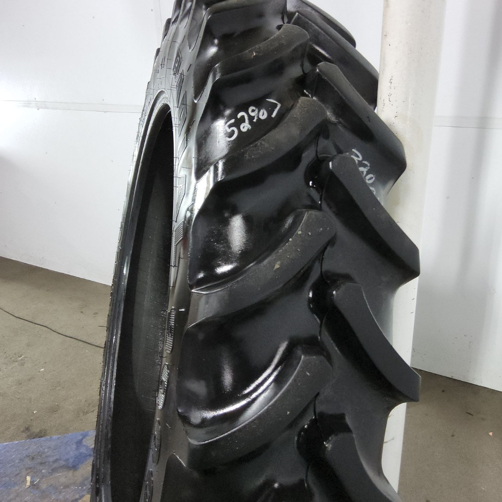 320/90R42 Firestone Radial 9000 R-1W 139B 85%