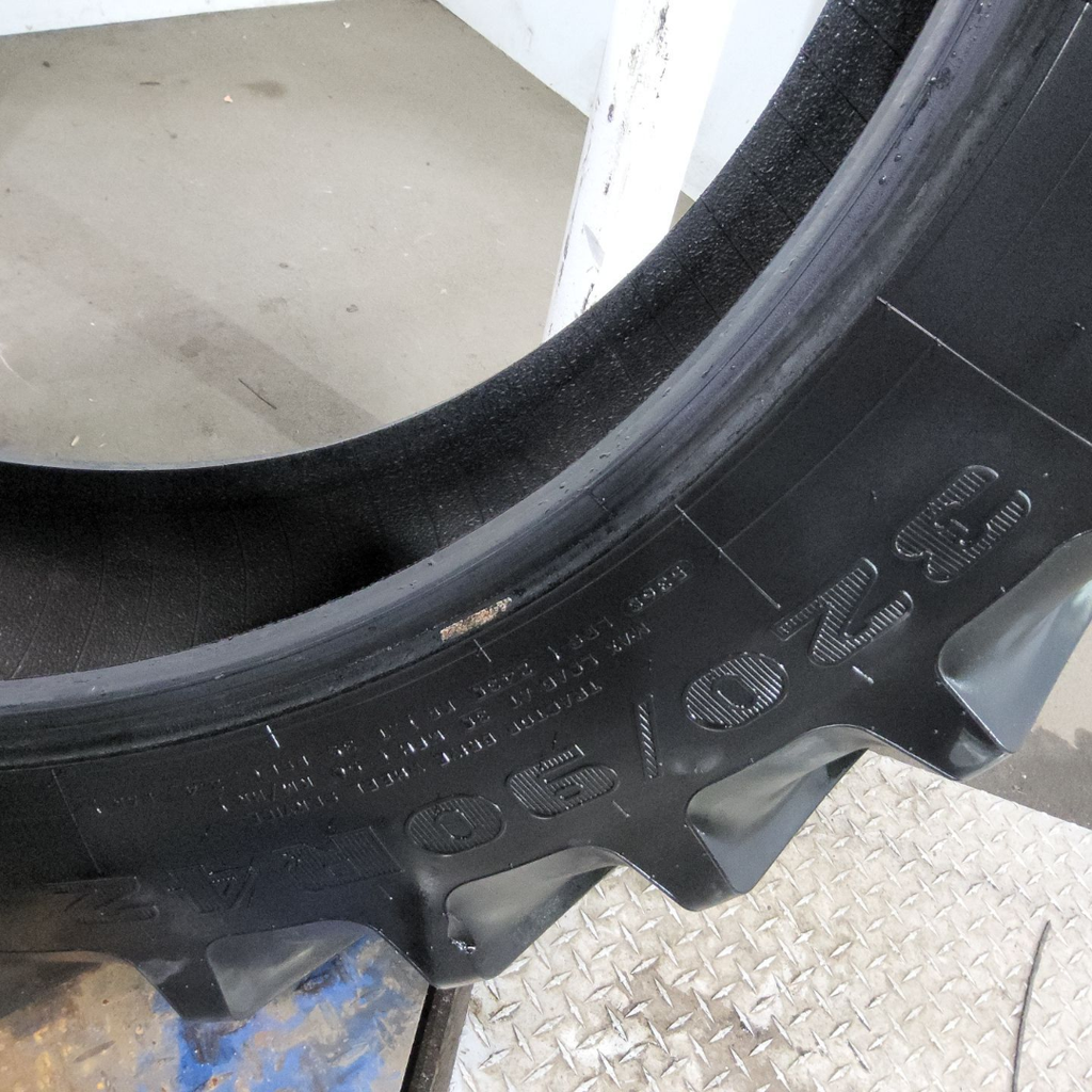 320/90R42 Firestone Radial 9000 R-1W 139B 85%