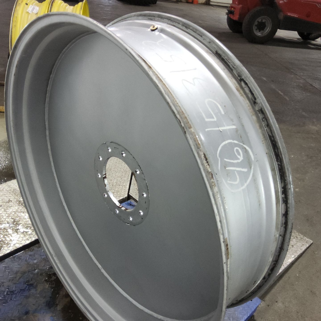 12"W x 46"D, Case IH Silver Mist 10-Hole Spun Disc , 0.12" Offset