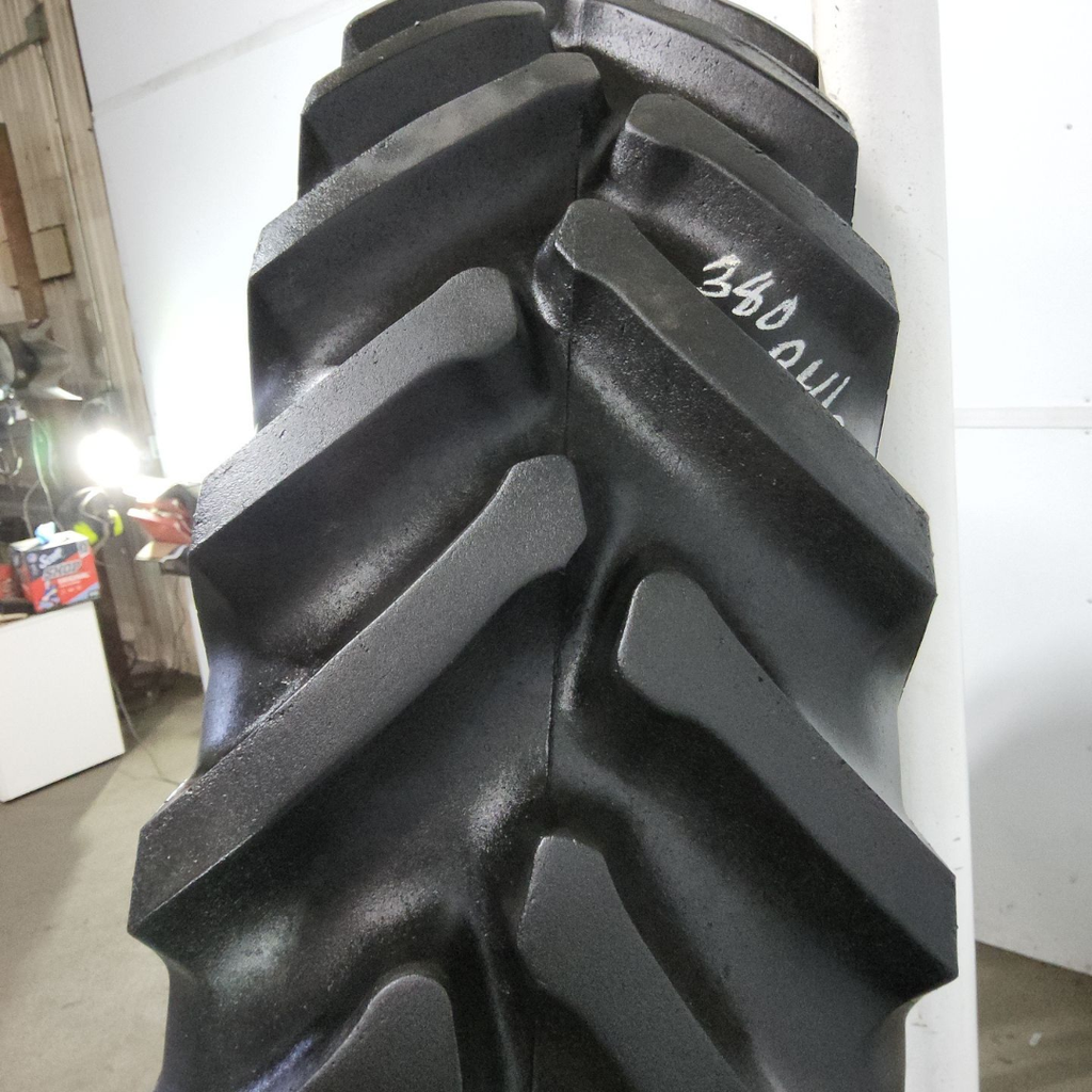 380/90R46 Titan Farm Hi Traction Lug Radial R-1 168B 85%