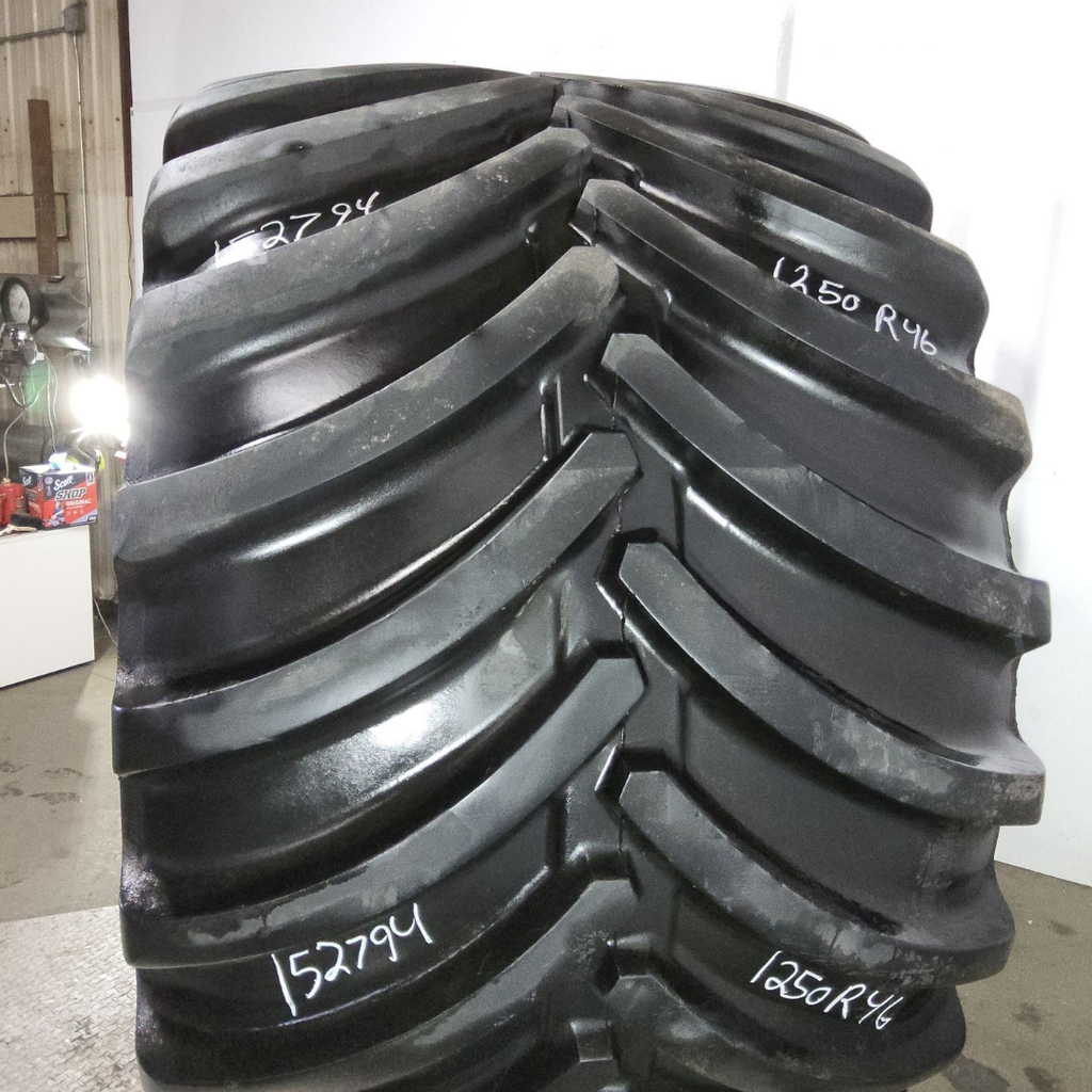 LSW1250/35R46 Goodyear Farm Optitrac R-1W 195D 80%