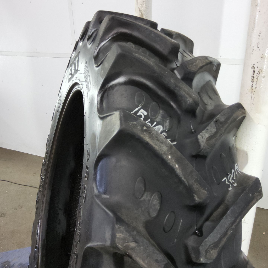 380/85R34 BKT Tires Agrimax RT 855 R-1W 137A8 65%