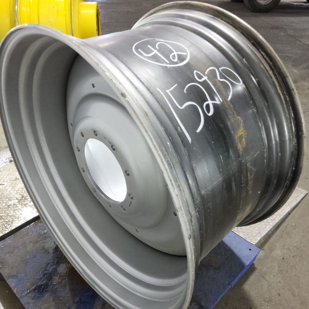 25"W x 42"D, Case IH Silver Mist 10-Hole Formed Plate , -7.88" Offset