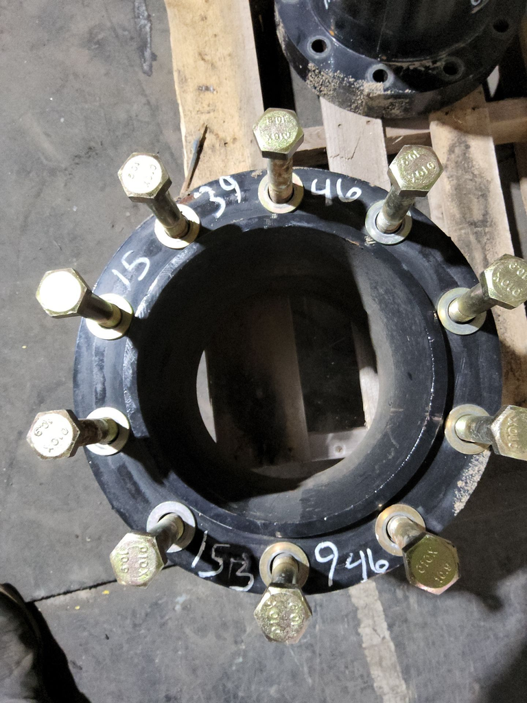 10-Hole 13"L Hub Extension, Black