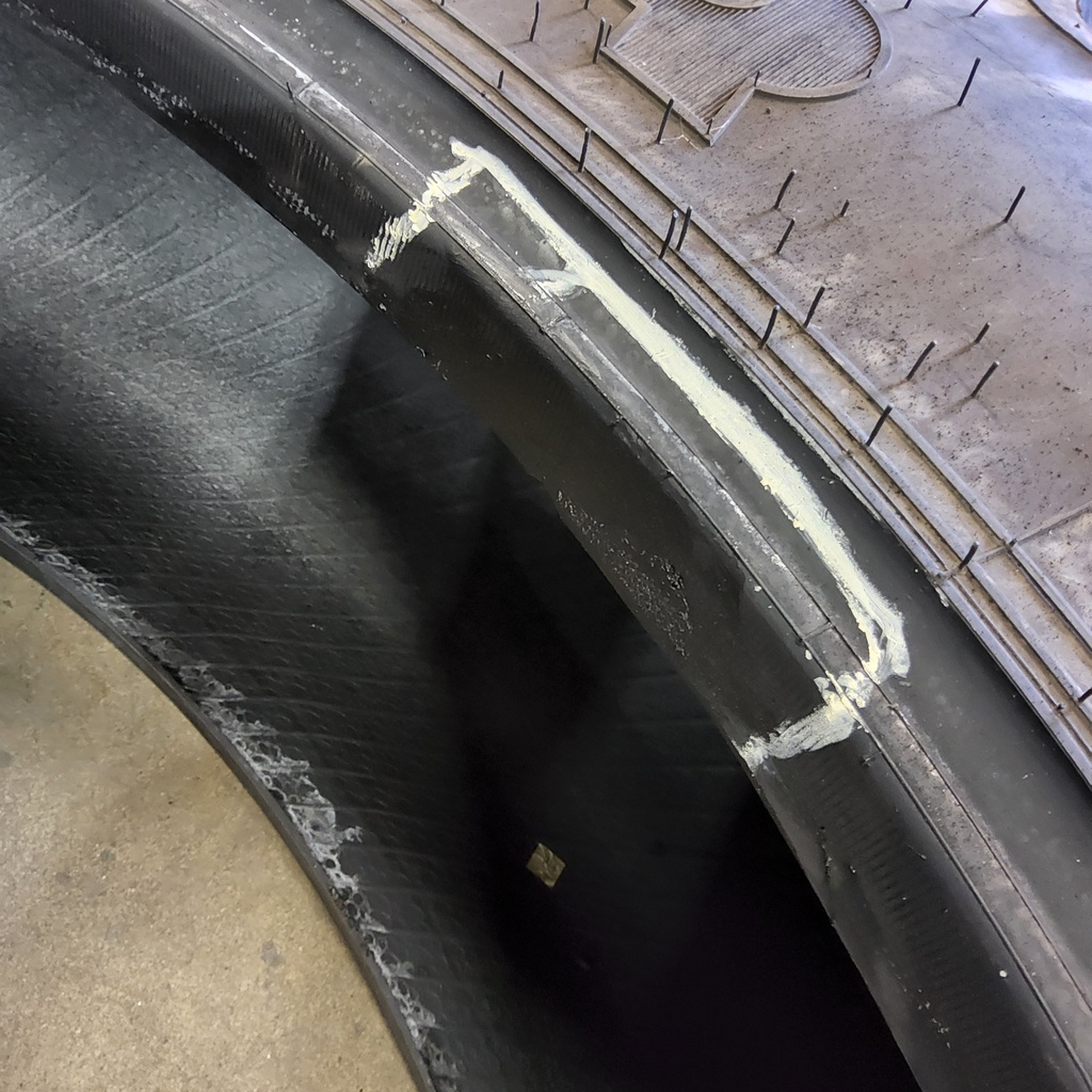 480/80R50 Goodyear Farm Optitrac R-1W 159D 90% 480/80R50 Goodyear Farm Optitrac R-1W 159D 90% 480/80R50 goodyear bead damage
