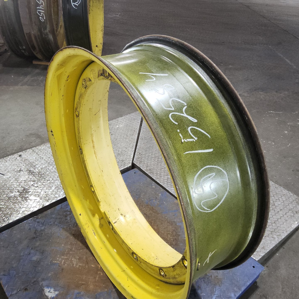 12"W x 38"D, John Deere Yellow 12-Hole Stub Disc , 1.88" Offset