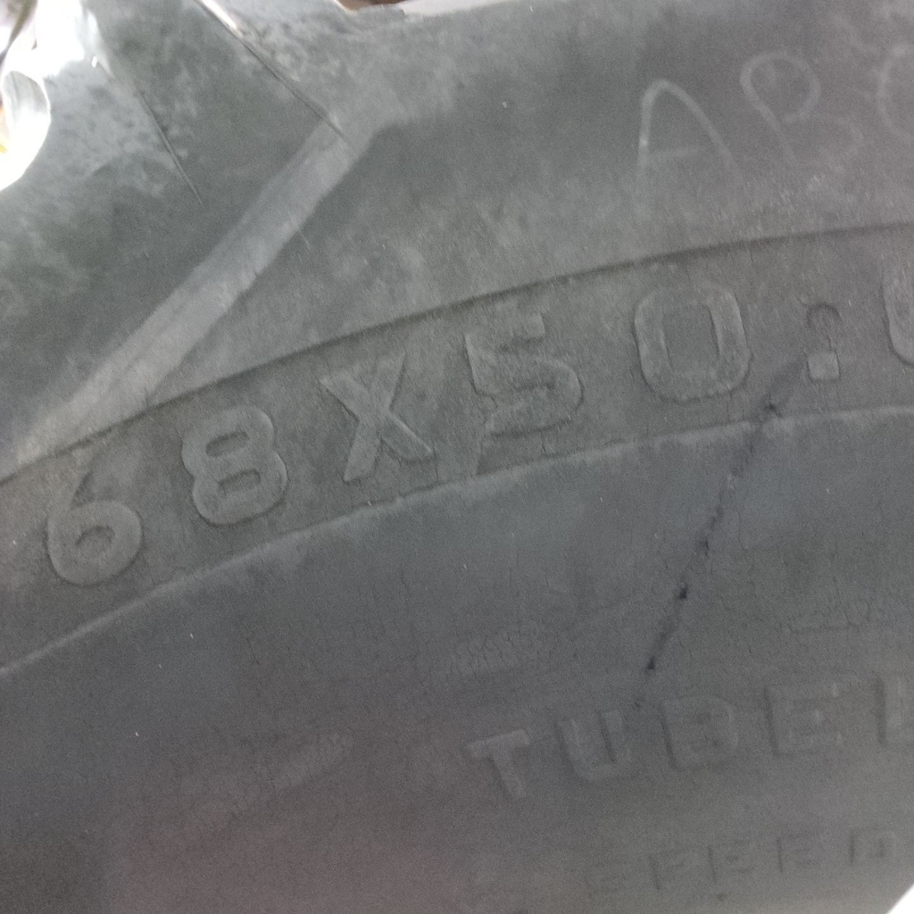 68x50.00-32 Firestone Flotation 23 DT HF-3 H (16 Ply), 85%
