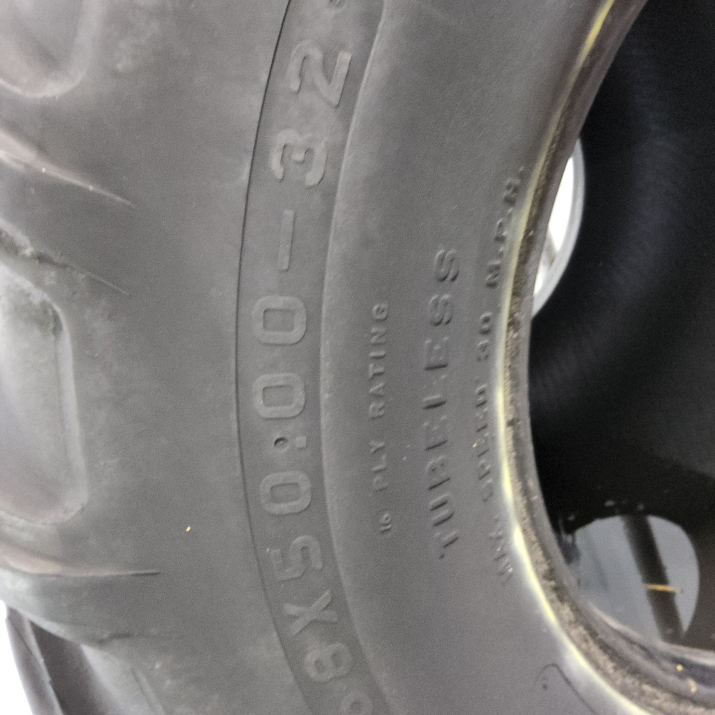68x50.00-32 Firestone Flotation 23 DT HF-3 H (16 Ply), 85%