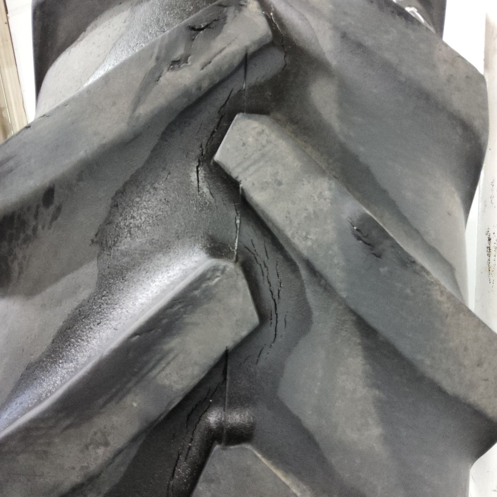 480/80R50 Goodyear Farm DT800 Super Traction R-1W 159A8 50%