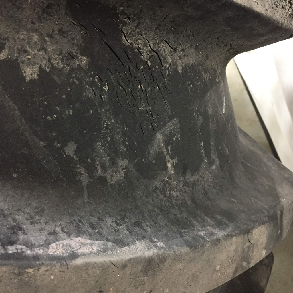 800/65R32 Michelin MegaXBib (M28) R-1W 172 B 90%