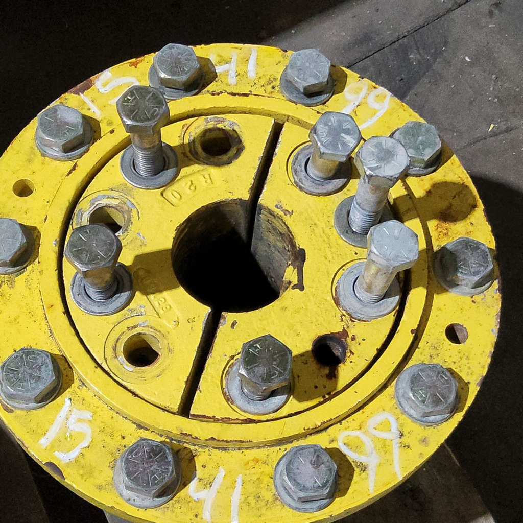10-Hole Wedg-Lok Style, 3.62" (92.08mm) axle, John Deere Yellow
