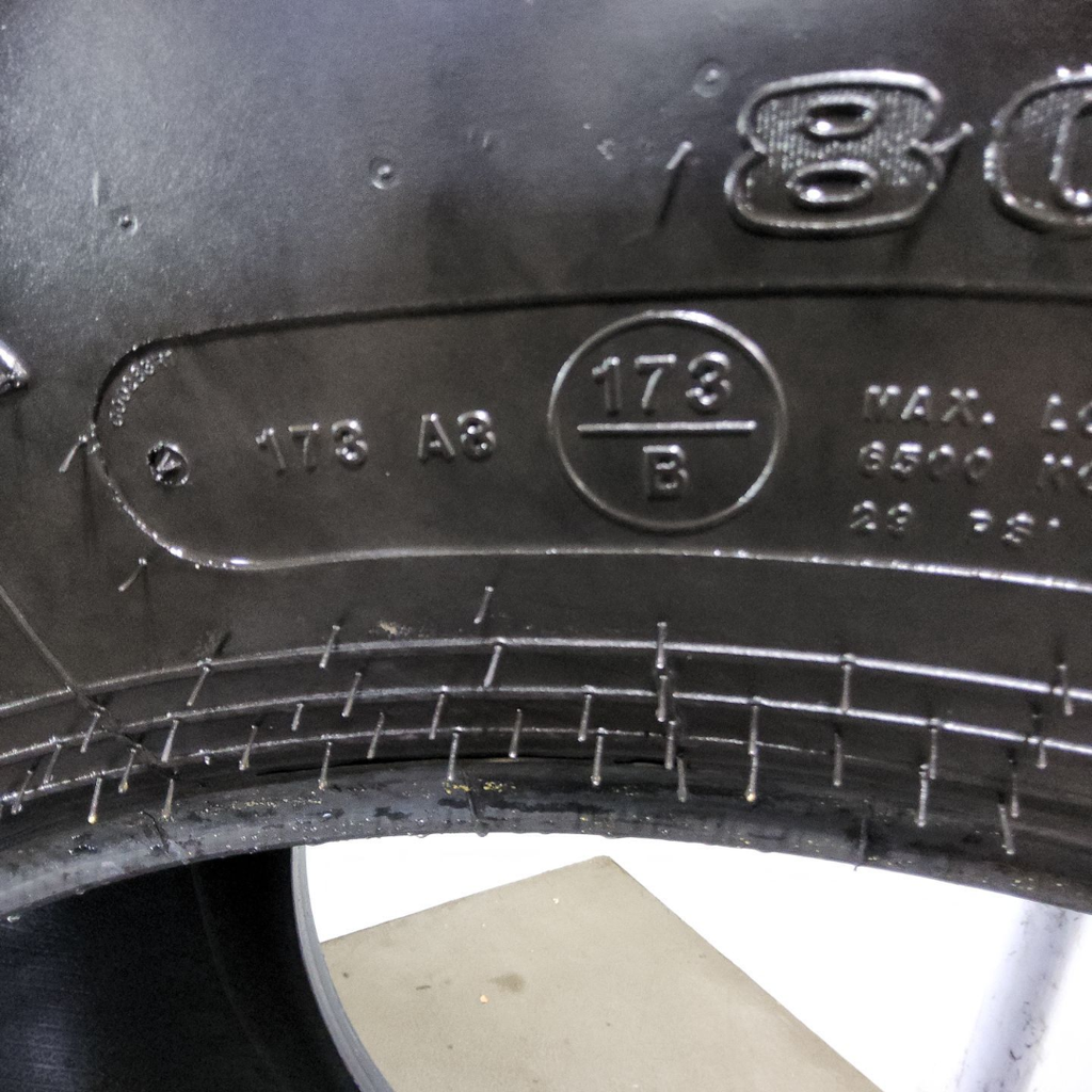 800/70R38 Goodyear Farm DT820 Super Traction R-1W 173A8 75%