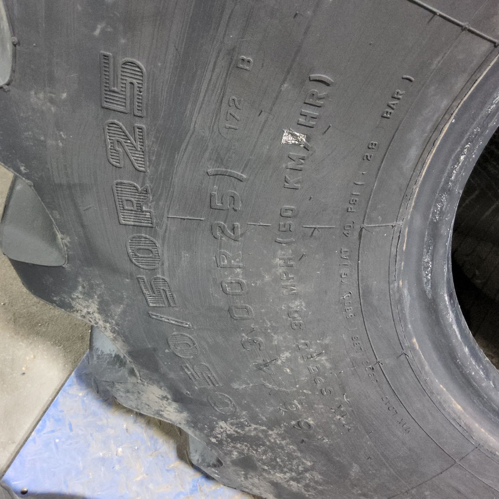1050/50R25 Firestone Flotation 23 DT HF-3 172B 95%