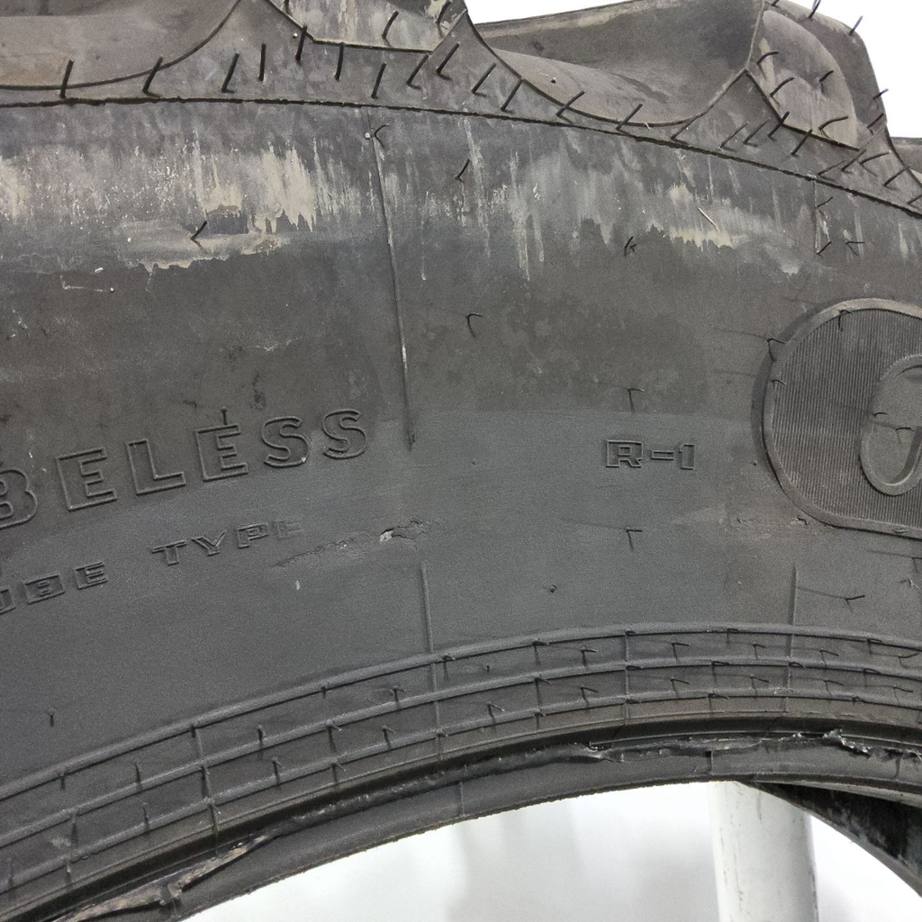 VF380/105R50 Goodyear Farm Ultra Sprayer R-1 179D 99%