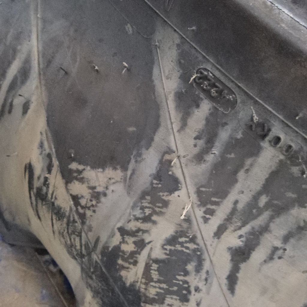 VF380/90R46 Michelin Spraybib CFO R-1S 173D 99%