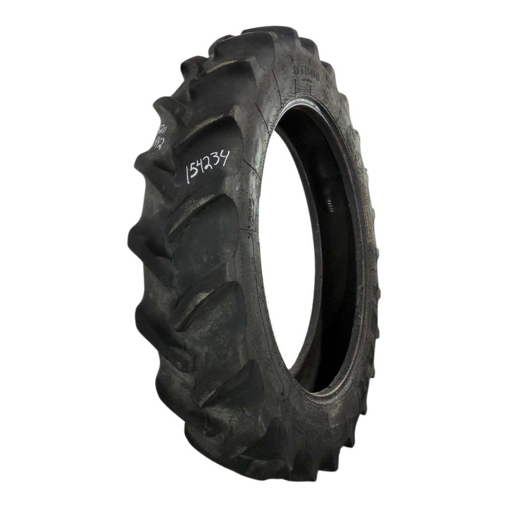 320/90R42 Goodyear Farm DT800 Optitrac R-1W 147B 60%