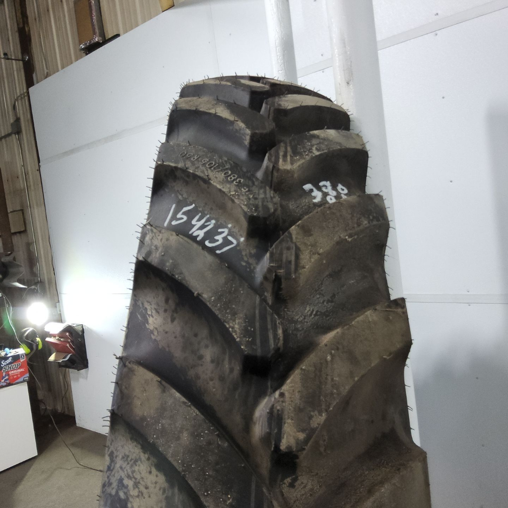 VF380/105R50 Mitas HC1000 R-1W 176D 99%