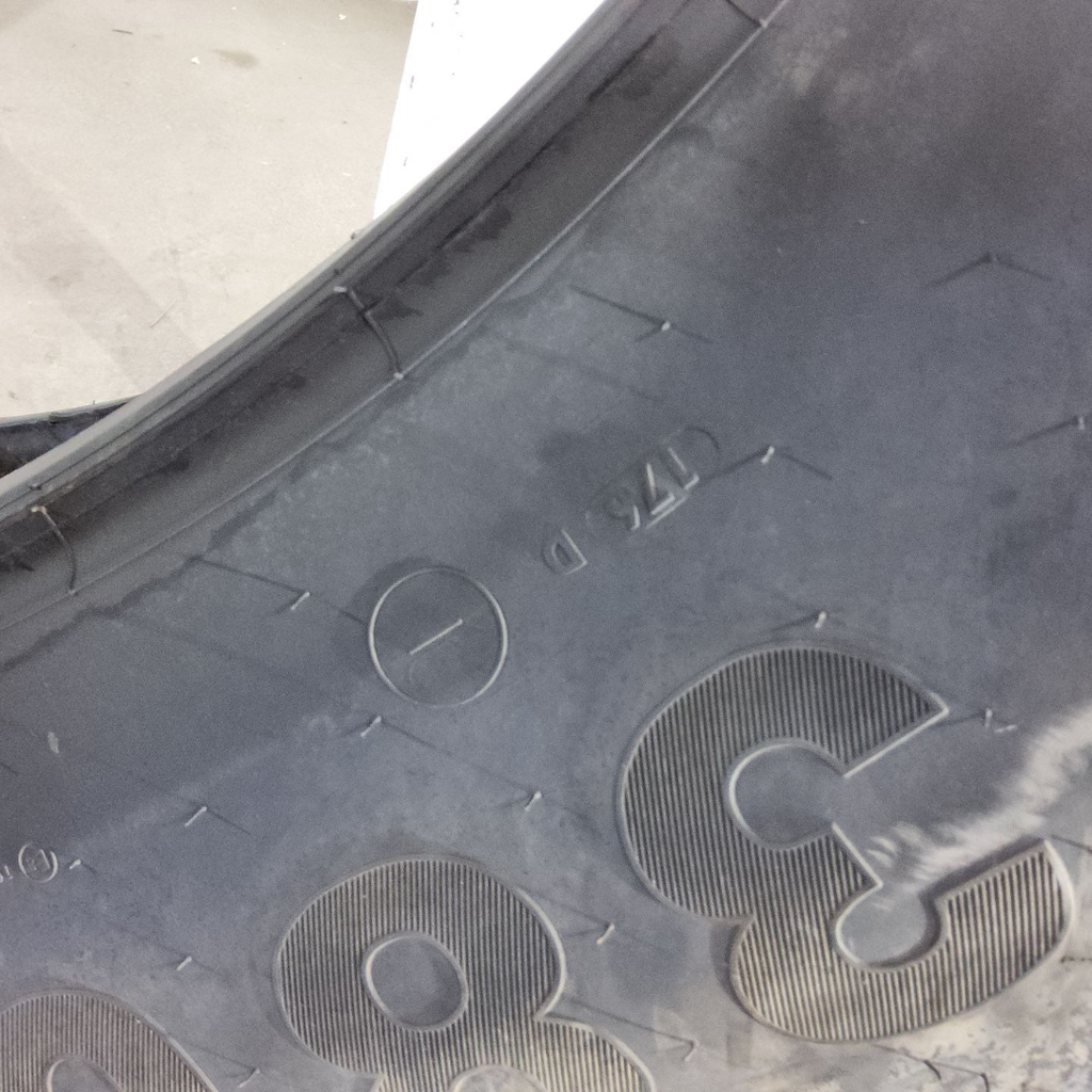 VF380/105R50 Mitas HC1000 R-1W 176D 99%