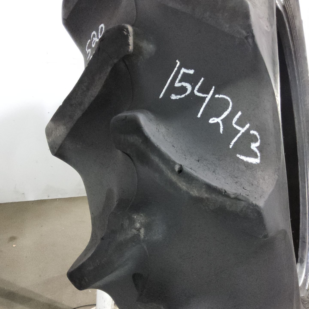 520/85R46 Goodyear Farm Special Sure Grip Radial TD8 R-2 158B 70%