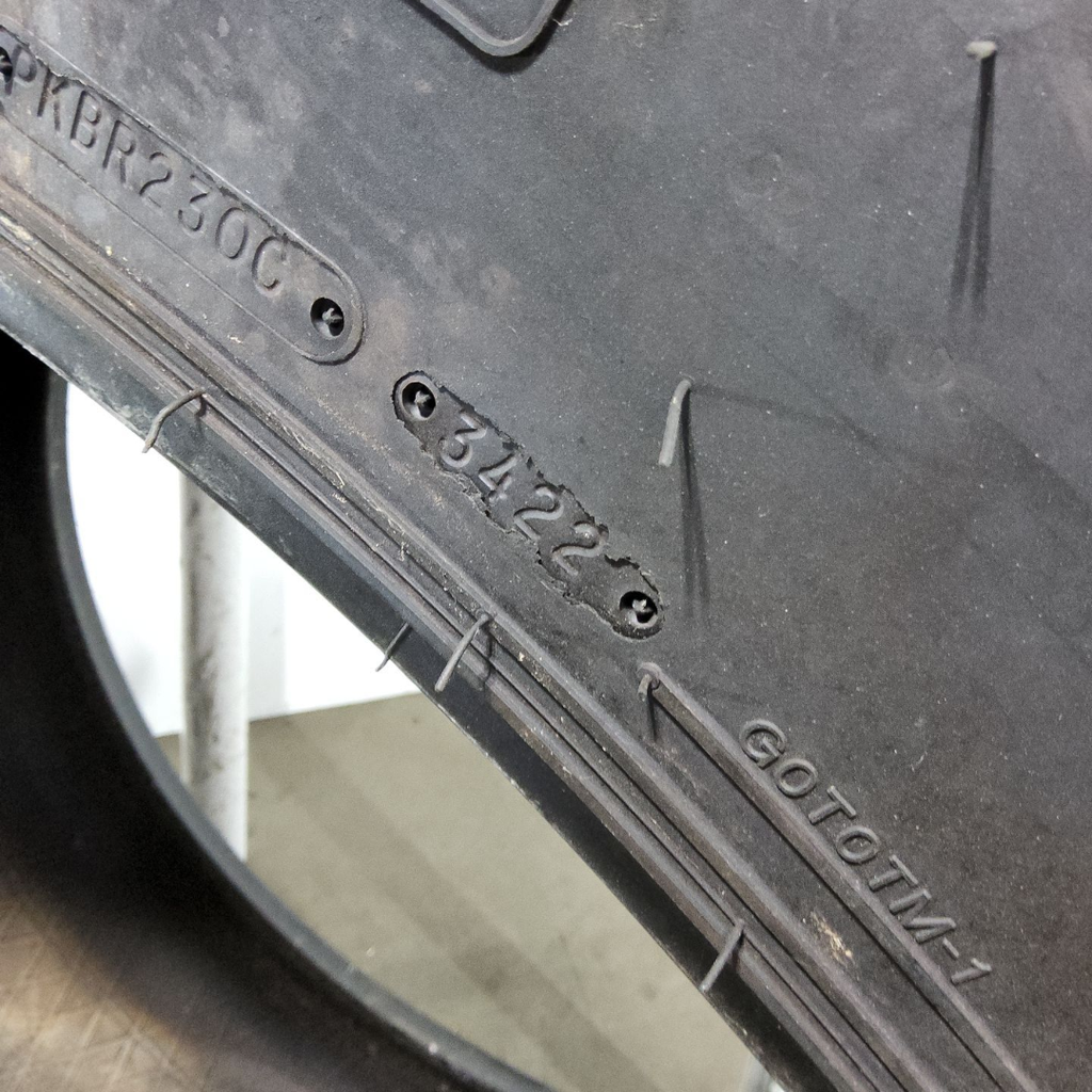 LSW680/50R46 Goodyear Farm OptiTorque R-1 173D 99%