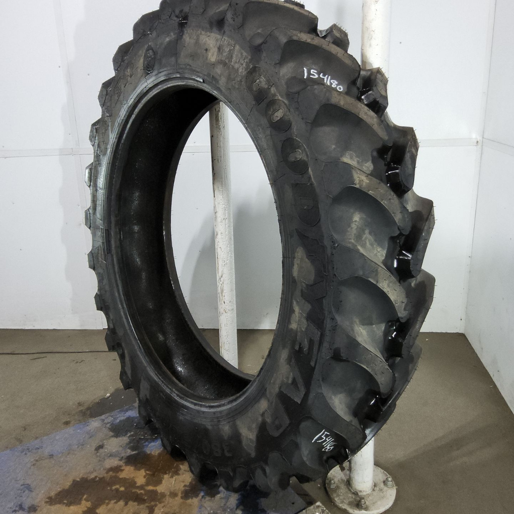 380/90R46 Goodyear Farm Ultra Sprayer R-1 168A8/168B 99%